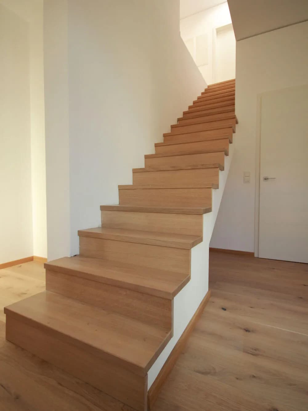 Holztreppe Göttingen – maßgefertigte Treppen 3