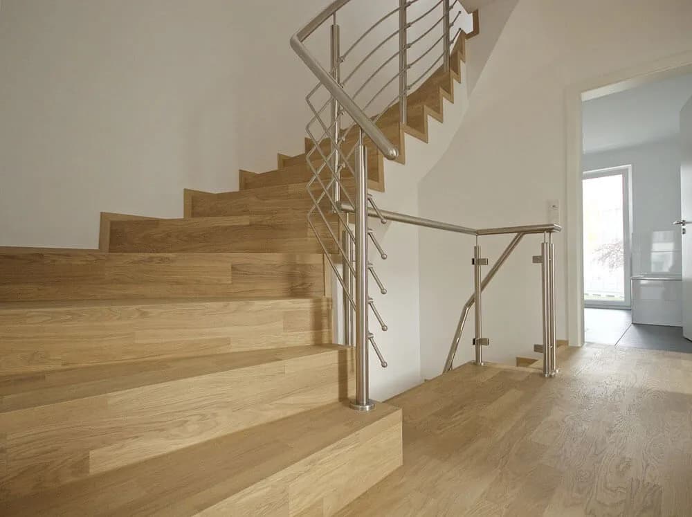 Treppenbau Hildesheim – hochwertige Holztreppen